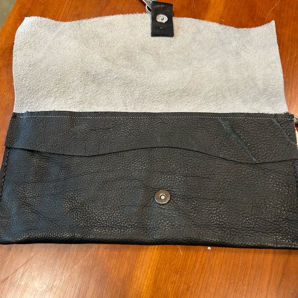 So Zen leather bag